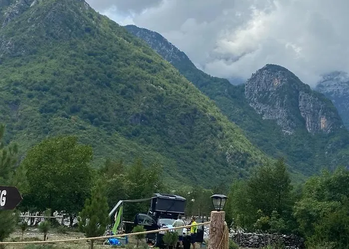 Veni I Gjyshit Hotel *