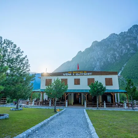 Otel Veni I Gjyshit Nderlysaj