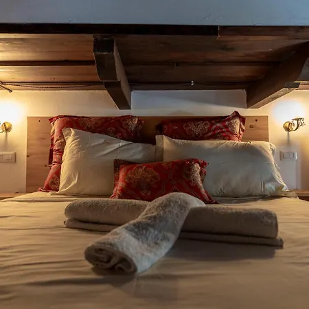 Veni I Gjyshit Hotell