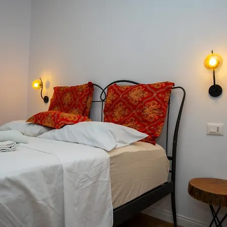 Veni I Gjyshit Hotell *