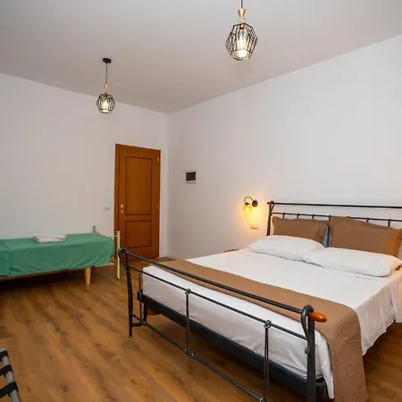 Hotell Veni I Gjyshit